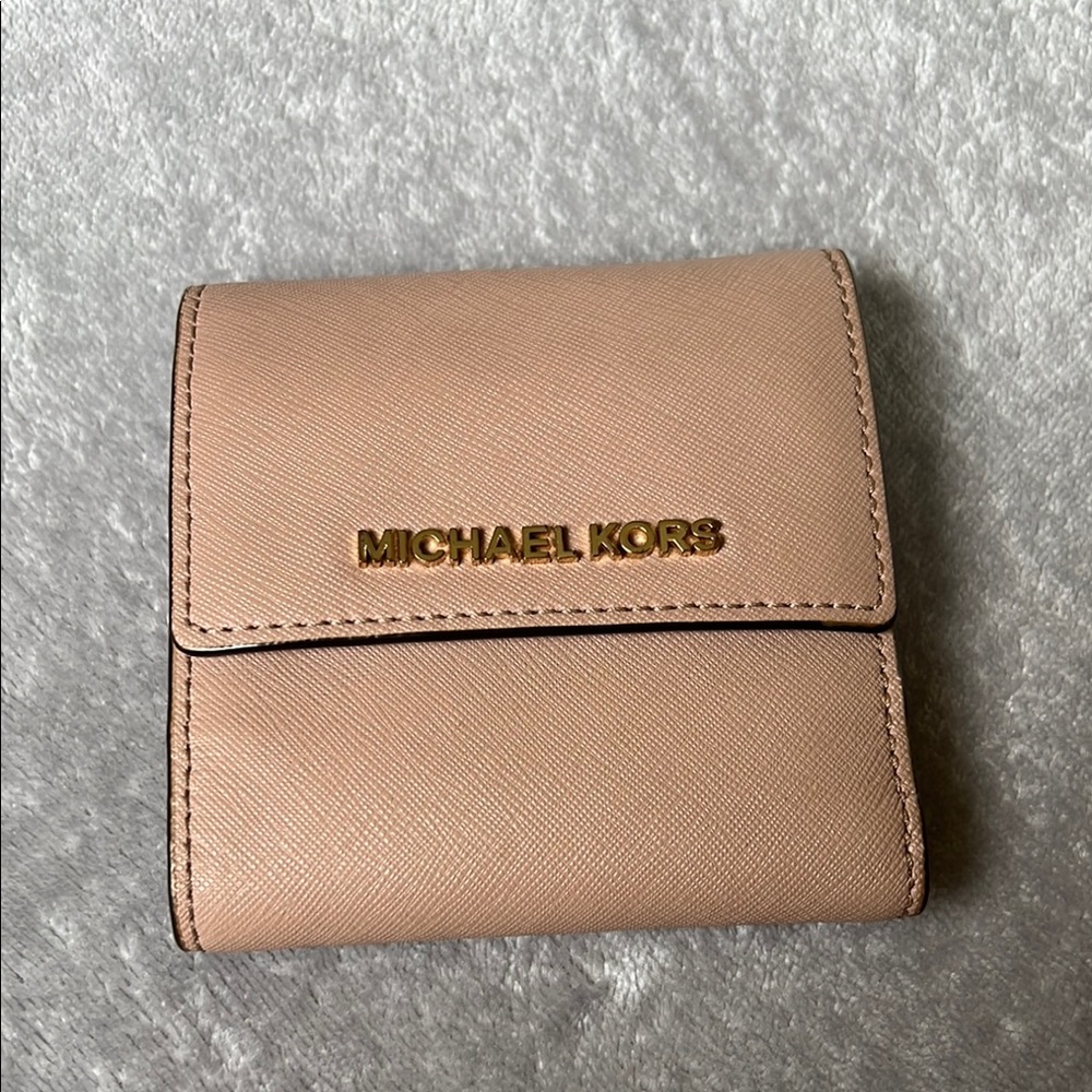 Michael Kors Pink Wallet